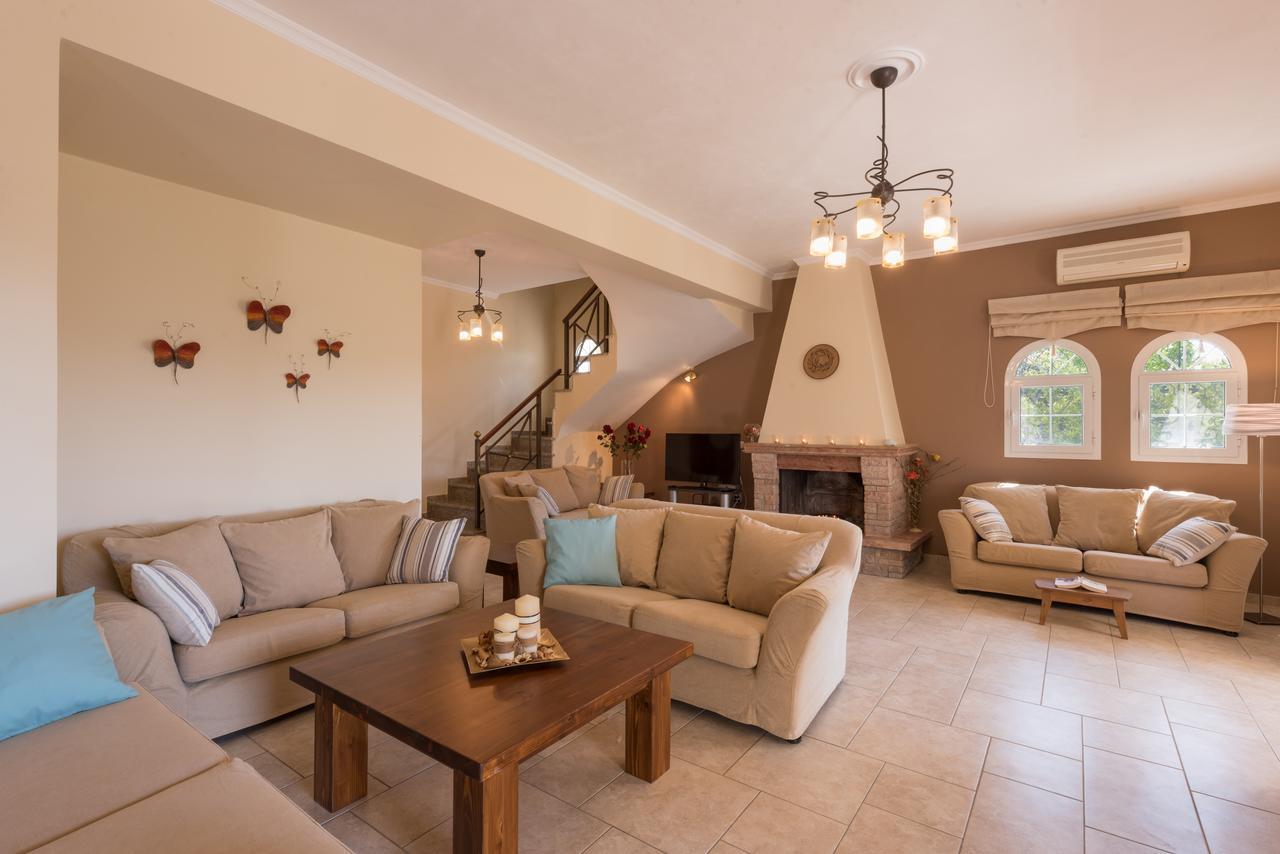 Corfu Villa Kokkini With Swimming Pool Kokkínion Eksteriør billede
